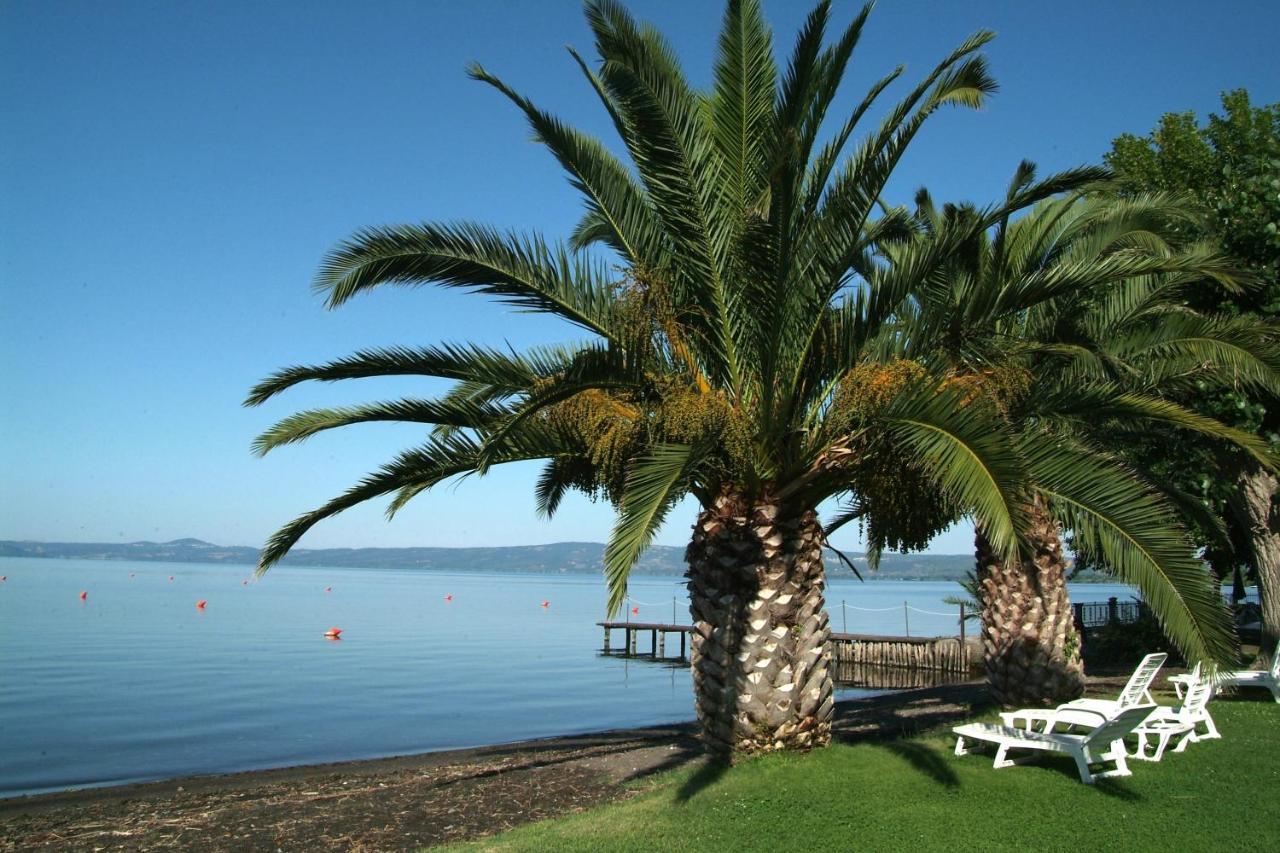 Hotel Eden Sul Lago Болсена Екстериор снимка