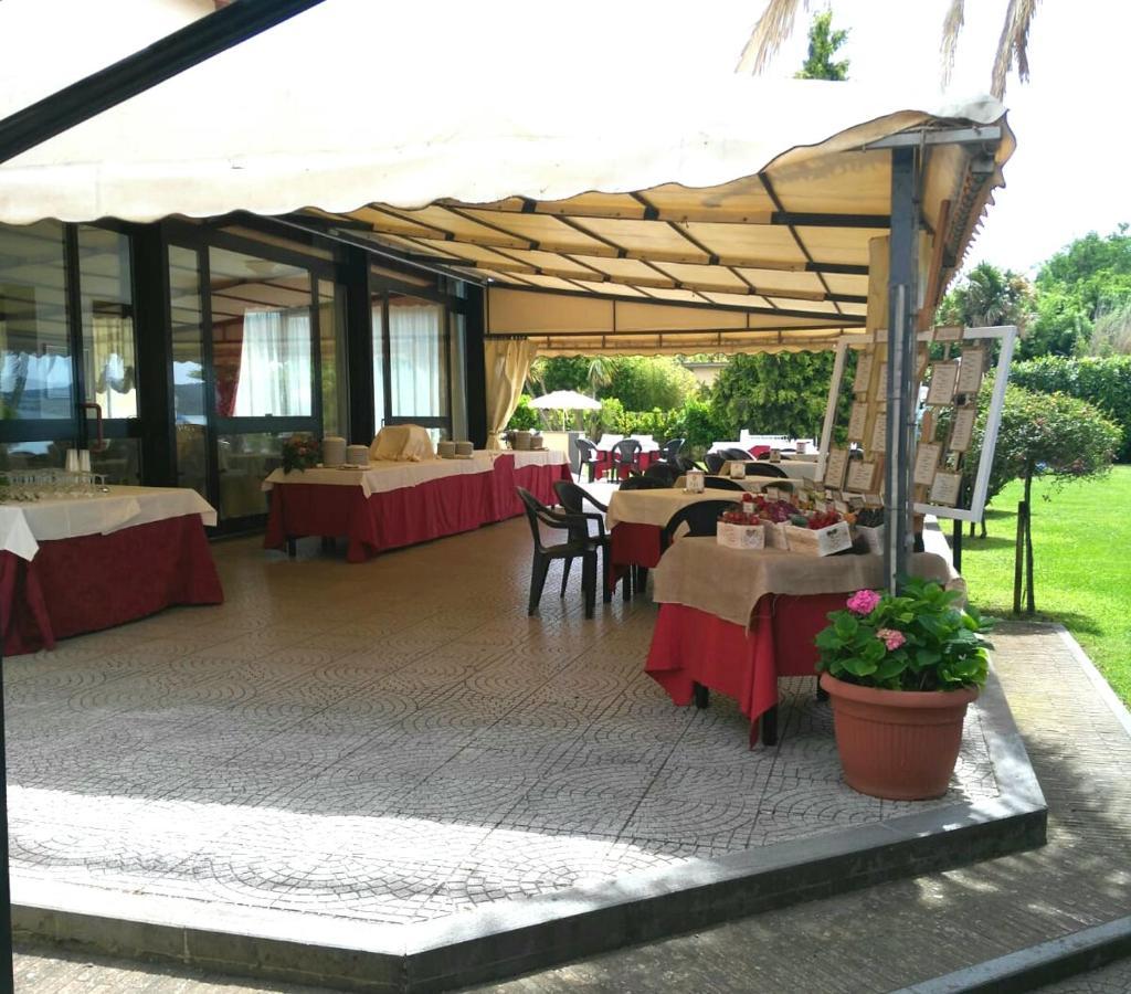 Hotel Eden Sul Lago Болсена Екстериор снимка