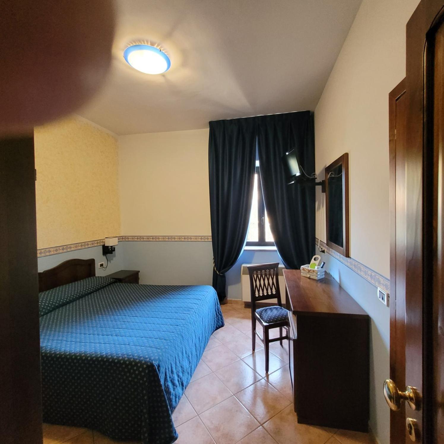 Hotel Eden Sul Lago Болсена Екстериор снимка